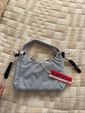 BAGGU Powder Blue sandy liang black bow bag